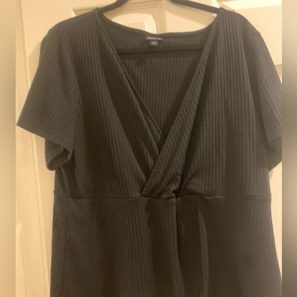 Torrid Black Top New without tags Size 3